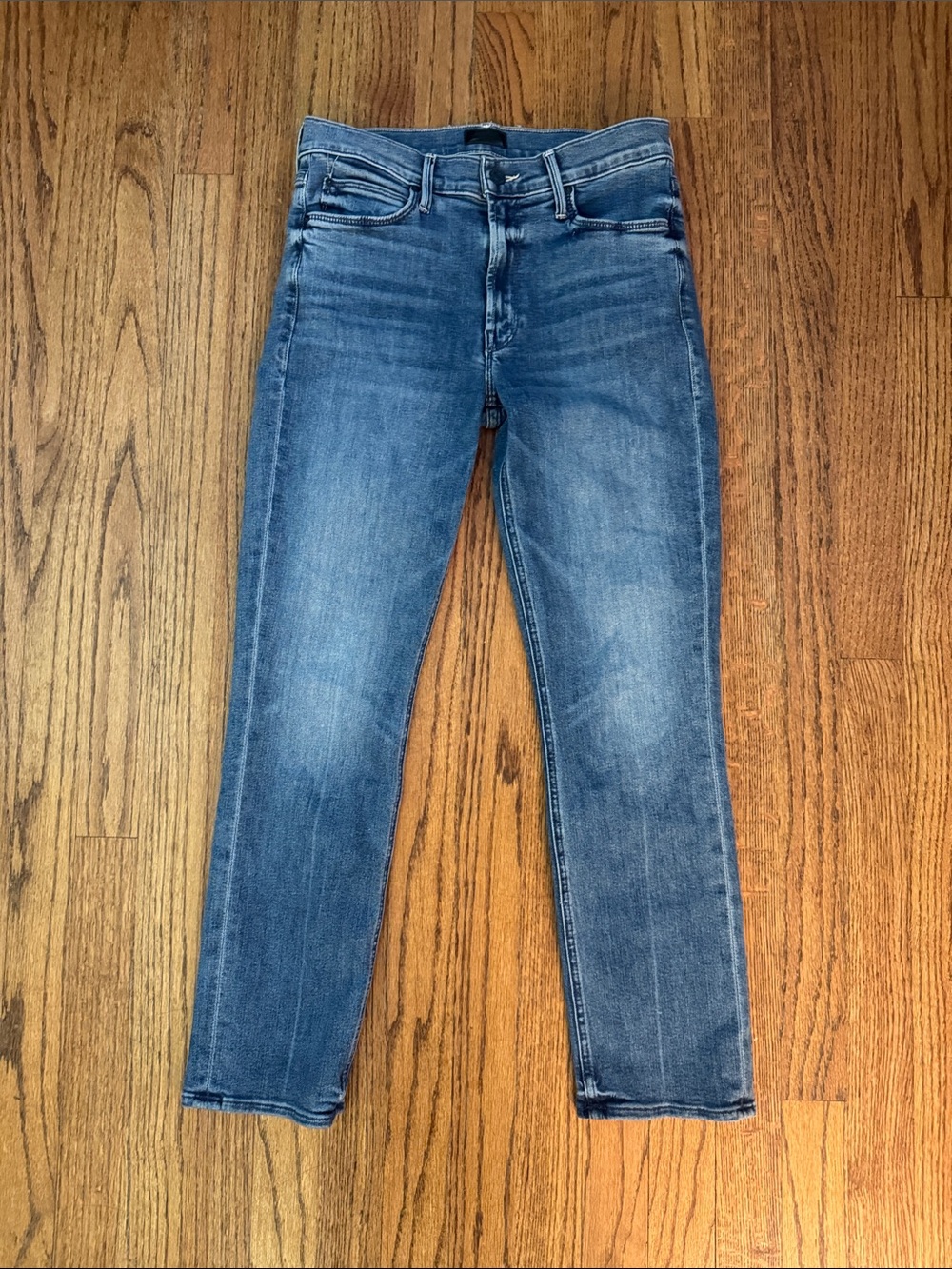MOTHER | The Mid Rise Dazzler Ankle Jean-Size 27